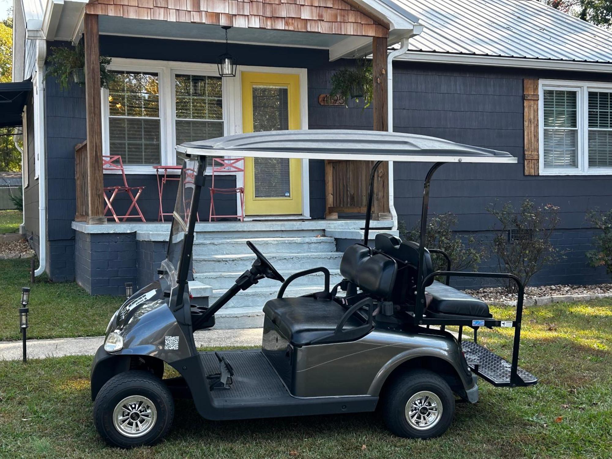 Blue Bungalow W/ Free Golf Cart 1/2 Mi From Square Covington Bagian luar foto